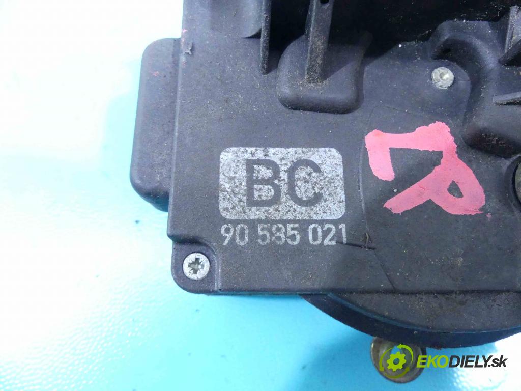 Opel Vectra B 1995-2002 1.7 td 82 hp manual 60 kW 1686 cm3 5- zámek přední levý 90585021