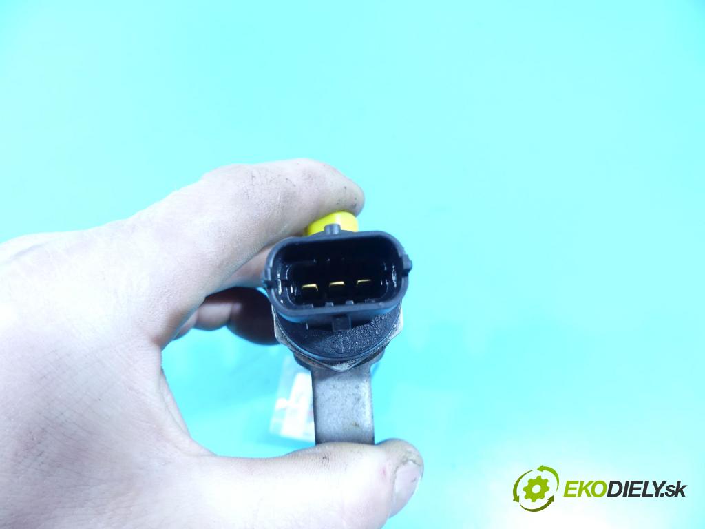 Hyundai I30 I 2007-2012 1.6 crdi 116 HP manual 85 kW 1582 cm3 5- lišta vstrekovacia 0445214181 (Vstrekovacie lišty)