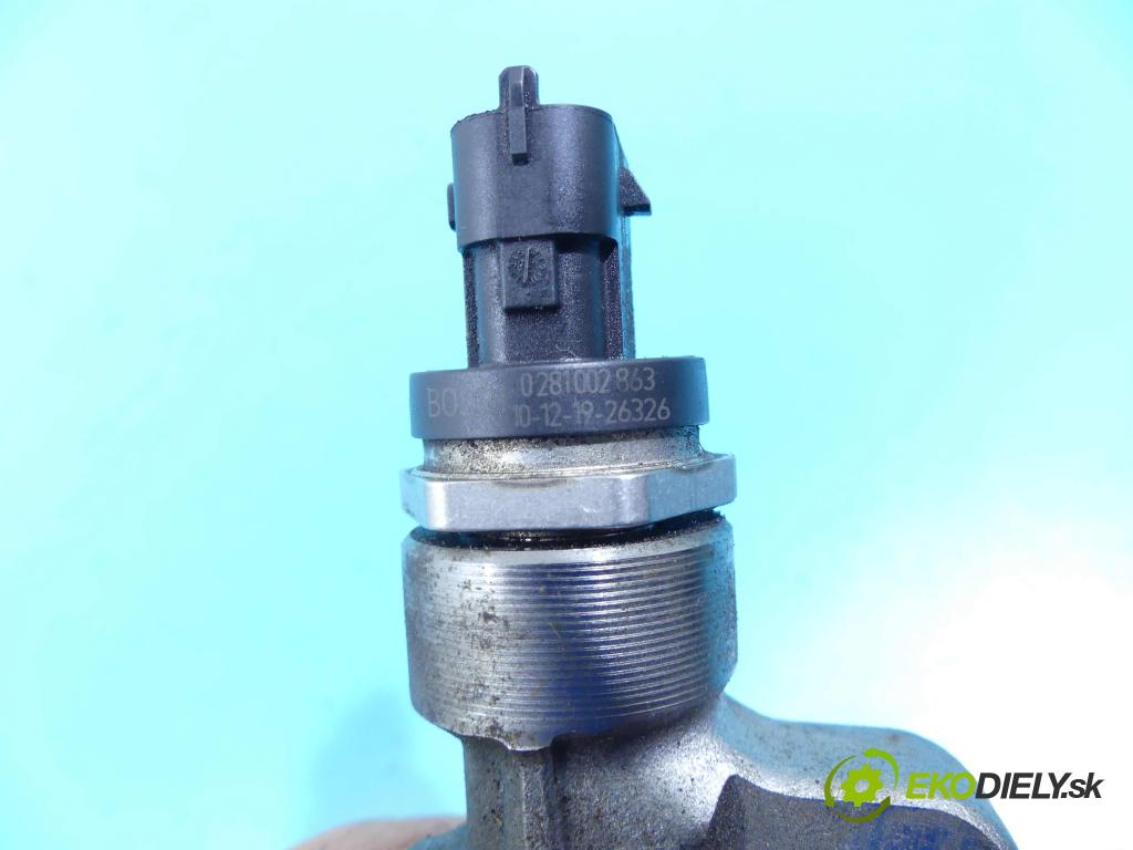 Hyundai I30 I 2007-2012 1.6 crdi 116 HP manual 85 kW 1582 cm3 5- lišta vstrekovacia 0445214181 (Vstrekovacie lišty)