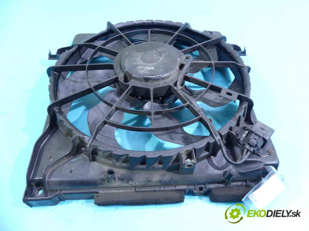 Hyundai I30 I 2007-2012 1.6 crdi 116 HP manual 85 kW 1582 cm3 5- Ventilátor chladiča