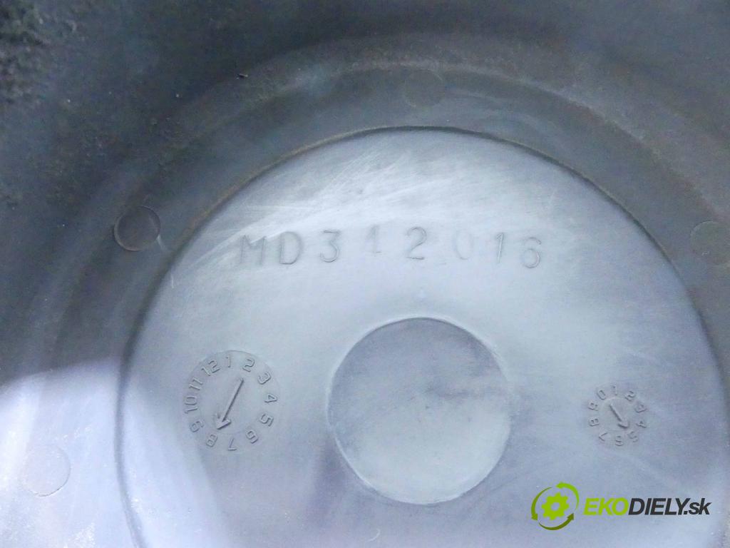 Mitsubishi Space star 1.6 16v 98 hp manual 72 kW 1584 cm3 5- obal vačkový MD342016 (Kryty motora)