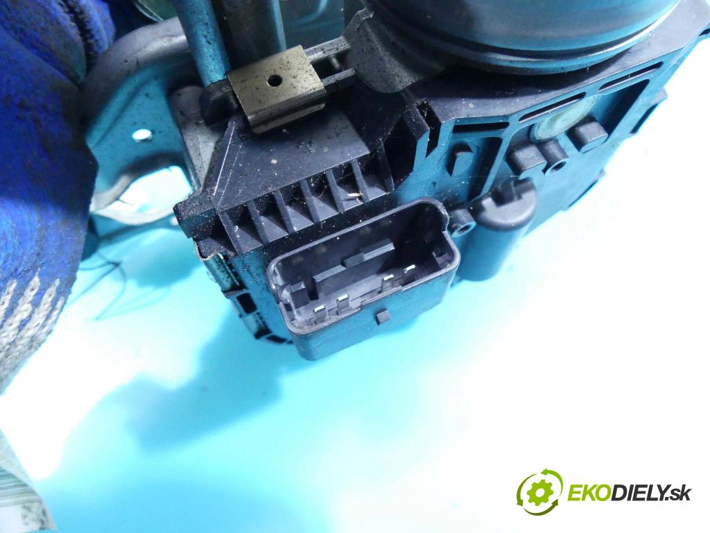Peugeot 3008 I 2009-2016 2.0 hdi 150 HP manual 110 kW 1997 cm3 5- motor stieračov predné 9671062180