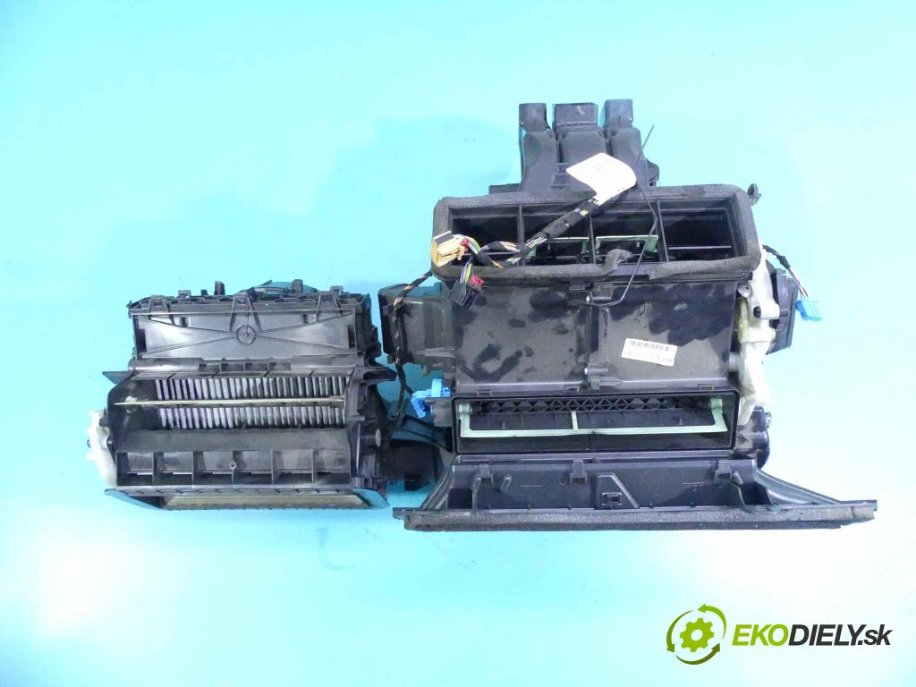 Seat Leon III 2012-2020 1.4 TSI 150 hp manual 110 kW 1395 cm3 5- radiátor 5Q1816005AD (Radiátory topení)