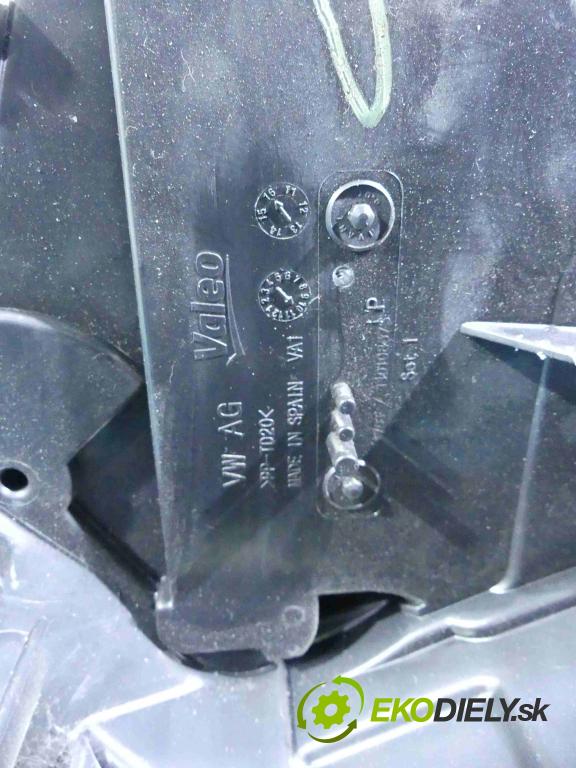 Seat Leon III 2012-2020 1.4 TSI 150 hp manual 110 kW 1395 cm3 5- radiátor 5Q1816005AD (Radiátory topení)