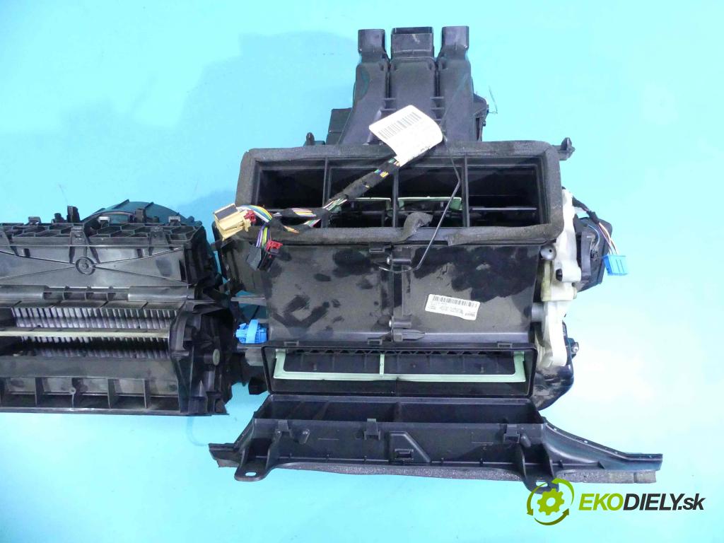 Seat Leon III 2012-2020 1.4 TSI 150 hp manual 110 kW 1395 cm3 5- radiátor 5Q1816005AD (Radiátory topení)