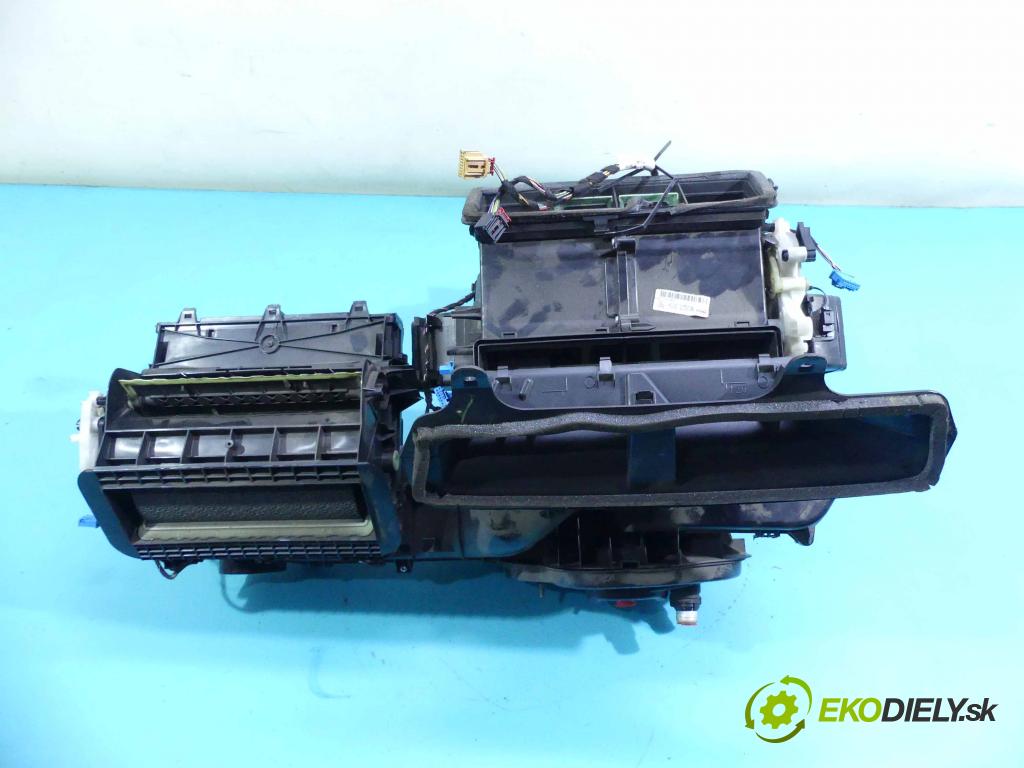 Seat Leon III 2012-2020 1.4 TSI 150 hp manual 110 kW 1395 cm3 5- radiátor 5Q1816005AD (Radiátory topení)