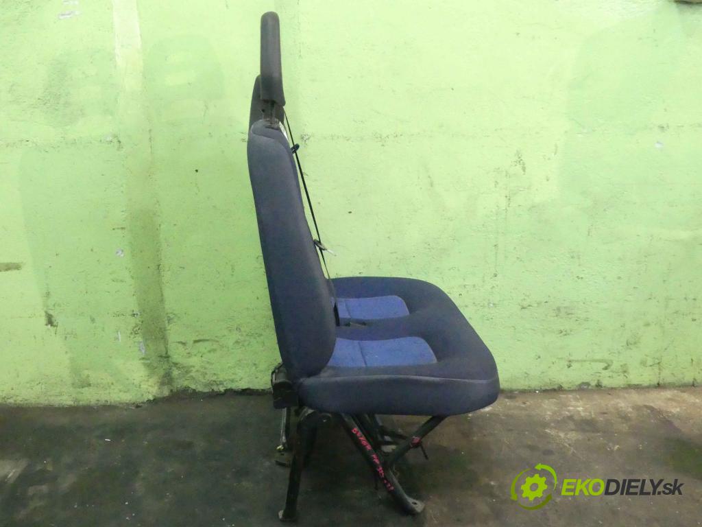 Peugeot Boxer I 1994-2006 2.2 hdi 120 HP manual 88 kW 2179 cm3 5- Sedačka pravý  (Sedačky, sedadlá)