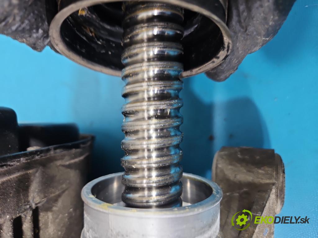 Ford Focus Mk3 2010-2018 1.0 T 125 HP manual 92 kW 998 cm3 5- Ozubené kolo: volant A0040345