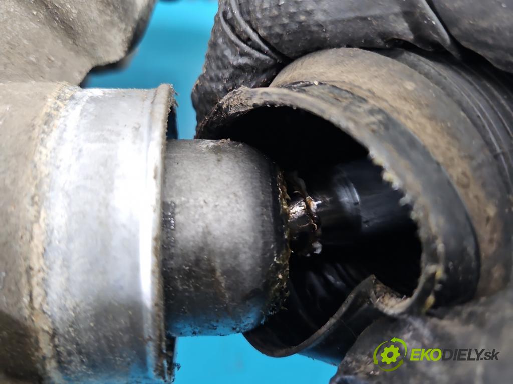 Ford Focus Mk3 2010-2018 1.0 T 125 HP manual 92 kW 998 cm3 5- Ozubené kolo: volant A0040345