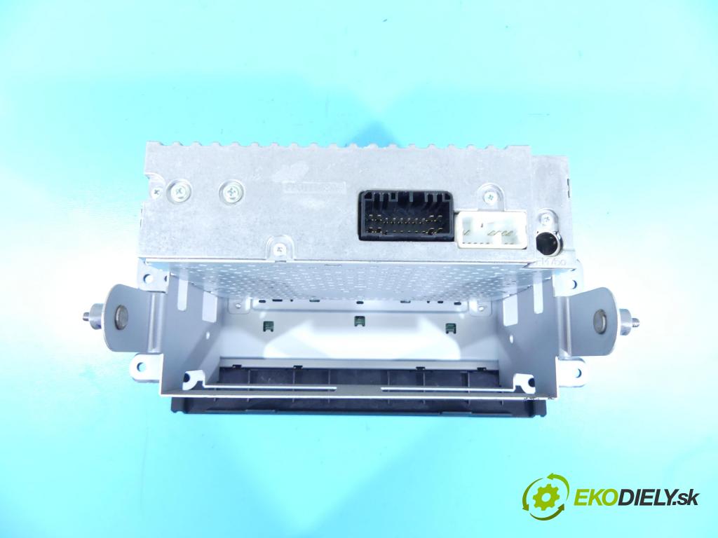 Suzuki SX4 I 2006-2014 1.6 16v 107 HP manual 79 kW 1586 cm3 5- Radio originál 39101-79JC