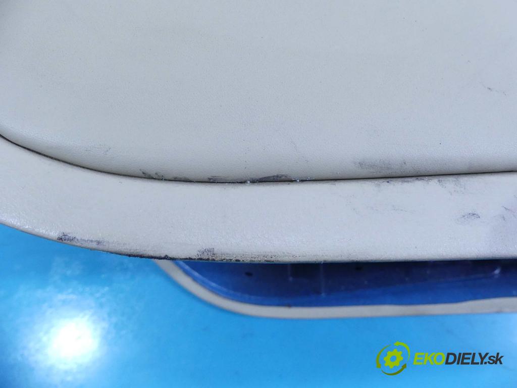 Audi A6 C7 2011-2018 2.0 TFSI 179KM manual 132 kW 1984 cm3 4- operadlo 4G0864981G (Lakťové opierky)