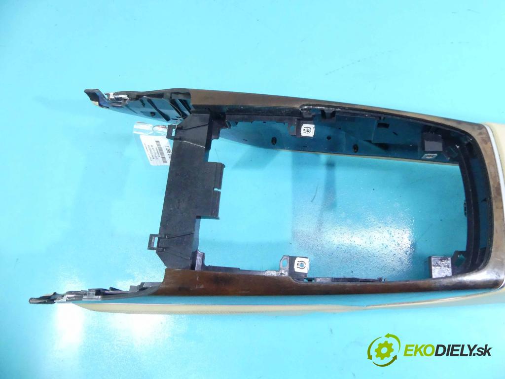 Audi A6 C7 2011-2018 2.0 TFSI 179KM manual 132 kW 1984 cm3 4- operadlo 4G0864981G (Lakťové opierky)