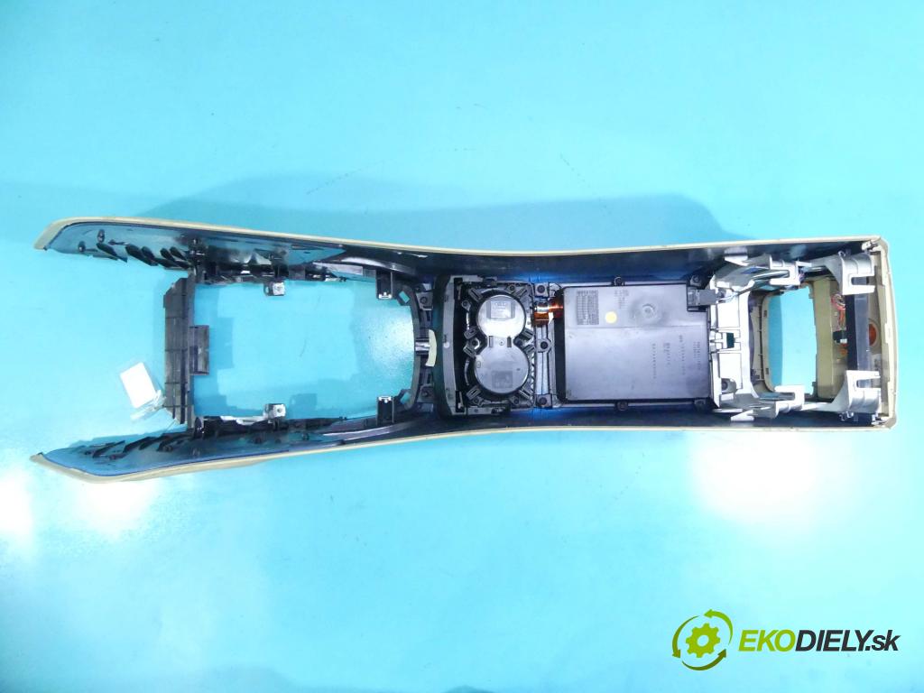 Audi A6 C7 2011-2018 2.0 TFSI 179KM manual 132 kW 1984 cm3 4- operadlo 4G0864981G (Lakťové opierky)