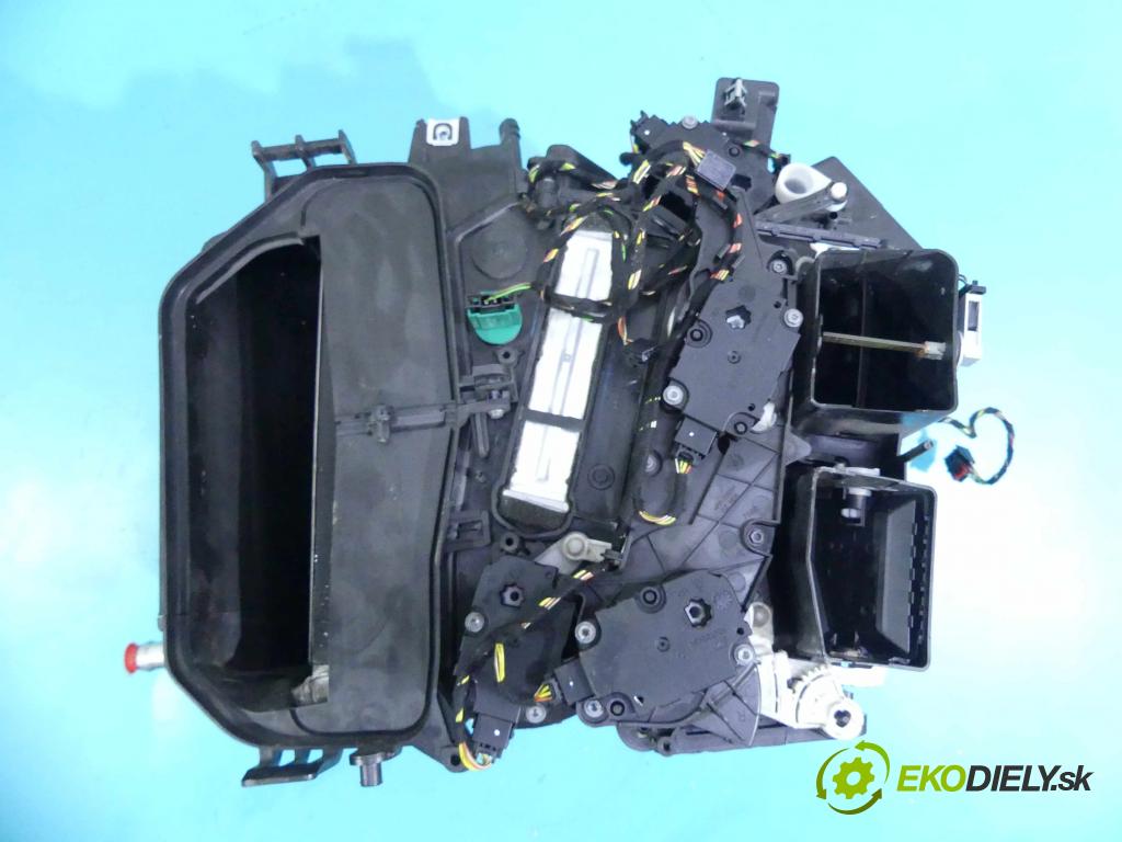 Audi A6 C7 2011-2018 2.0 TFSI 179KM manual 132 kW 1984 cm3 4- radiátor 4G1820005H (Radiátory topení)