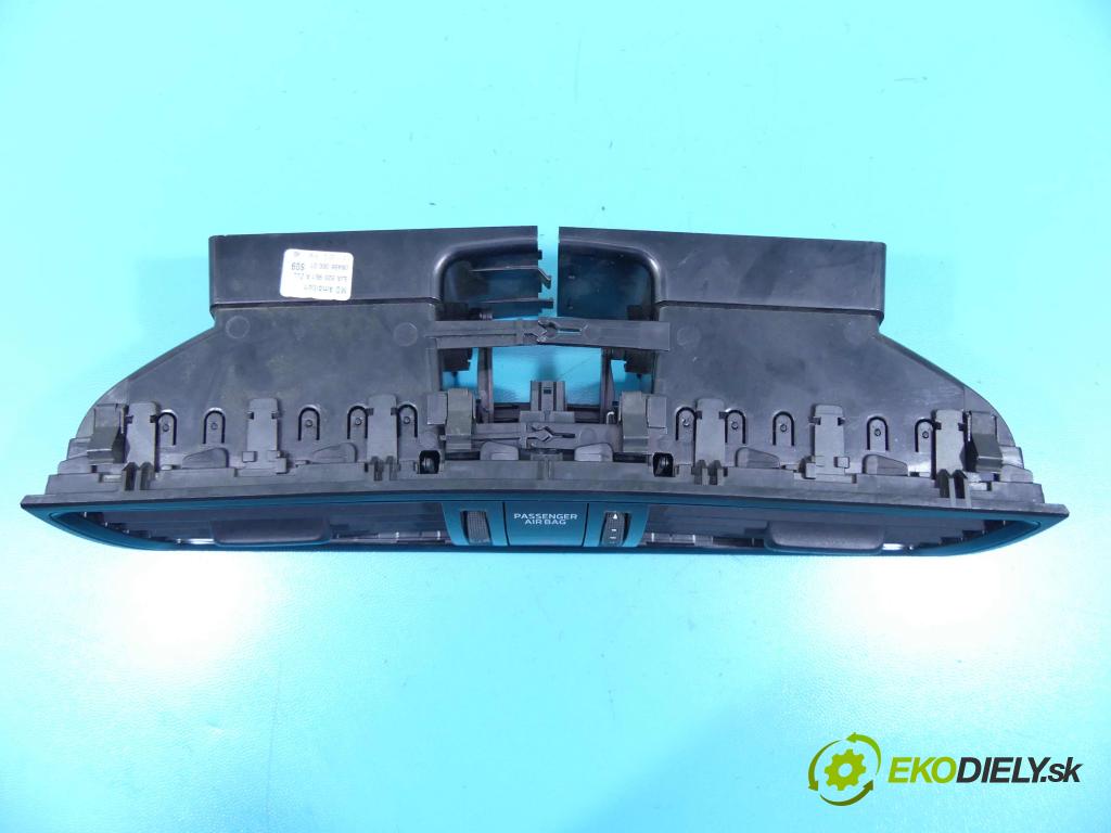 Skoda Rapid 2012-2019 1.2 TSI 105 HP manual 77 kW 1197 cm3 5- Mřížka: kúrenia stredová 5JA820951A (Mriežky kúrenia (fukáre))