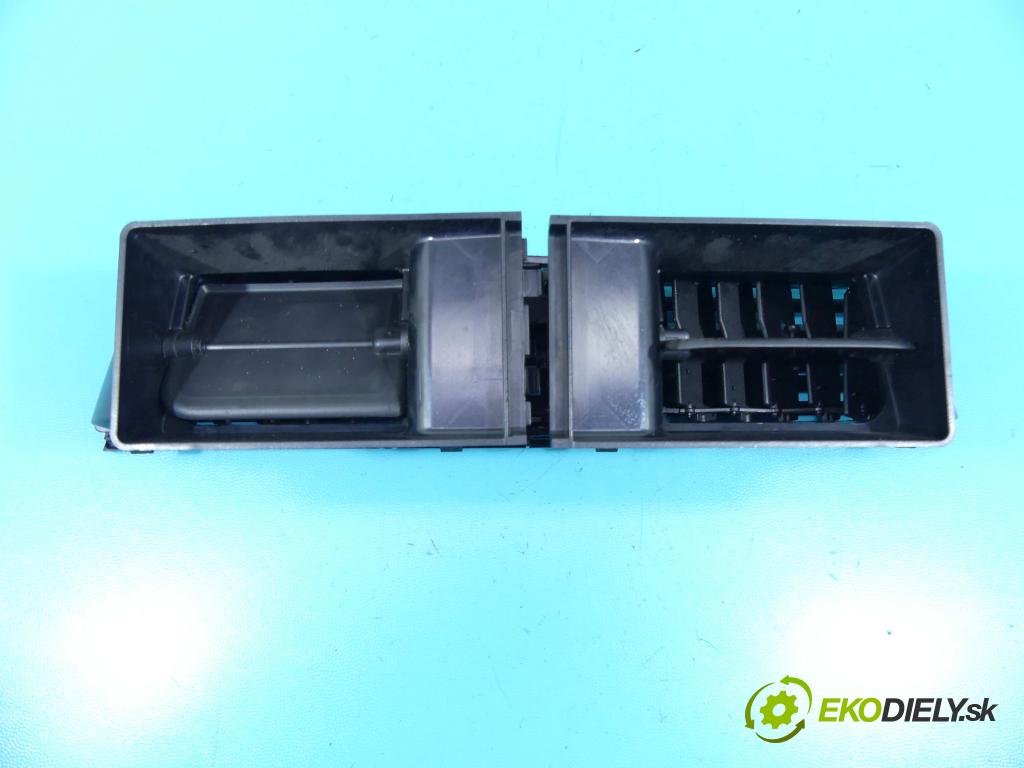 Skoda Rapid 2012-2019 1.2 TSI 105 HP manual 77 kW 1197 cm3 5- Mřížka: kúrenia stredová 5JA820951A (Mriežky kúrenia (fukáre))