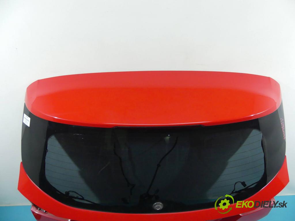 Ford Focus Mk3 2010-2018 1.0 T 125 hp manual 92 kW 998 cm3 5- zadní kufrové dveře  (Zadní kapoty)