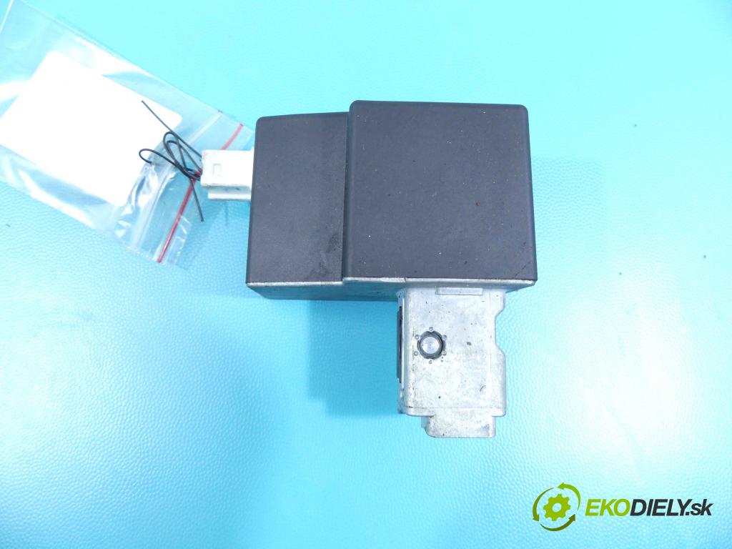 Toyota Proace II 2016- 2.0 D4D 177 HP automatic 130 kW 1997 cm3 5- Blokáda: řízení: 9815905380 (Ostatné)