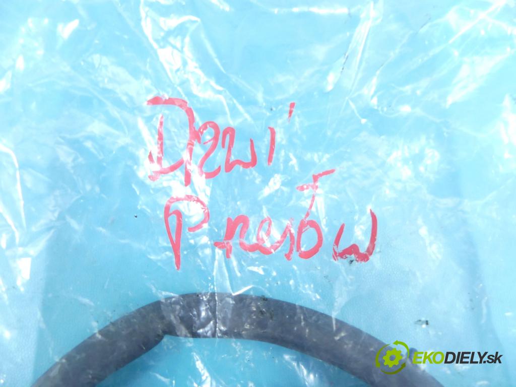 Toyota Proace II 2016- 2.0 D4D 177 hp automatic 130 kW 1997 cm3 5- Těsnění: dveře zadní pravé 9808421380 (Ostatní)