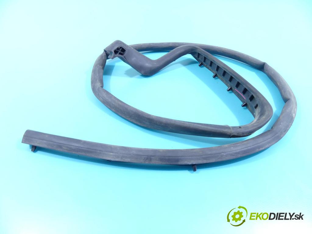 Toyota Proace II 2016- 2.0 D4D 177 hp automatic 130 kW 1997 cm3 5- Těsnění: dveře zadní pravé 9808421380 (Ostatní)