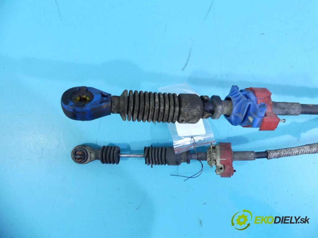 Ford Transit 2000-2006 2.0 tdci 125 HP manual 92 kW 1998 cm3 5- Páka: Změny: stupeň,rýchlosť  (Rýchlostné páky / kulisy)