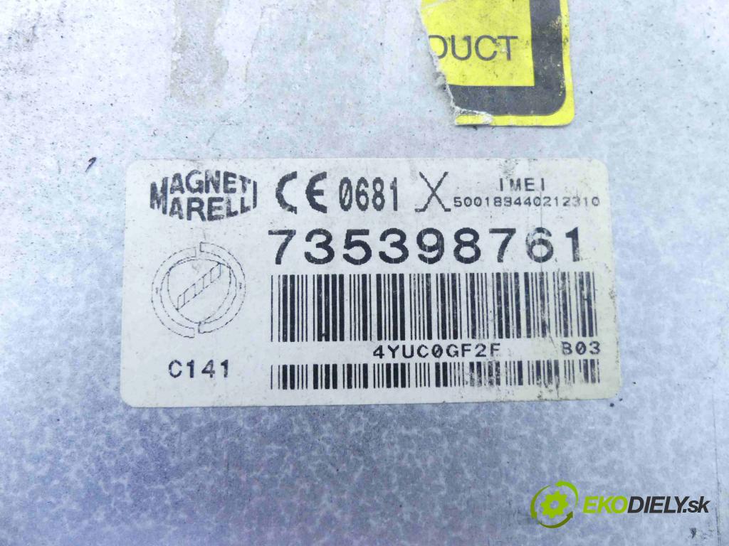 Fiat Croma II 2005-2010 1.9 jtd 150 HP manual 110 kW 1910 cm3 5- Radio originál 735398761