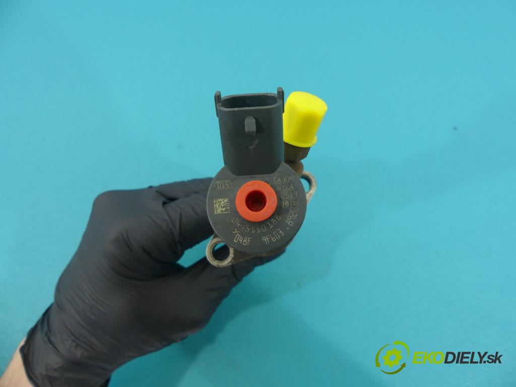 Ford Focus Mk2 2004-2011 1.6 tdci 109 HP manual 80 kW 1560 cm3 5- vstrek 0445110188 (Vstrekovače)