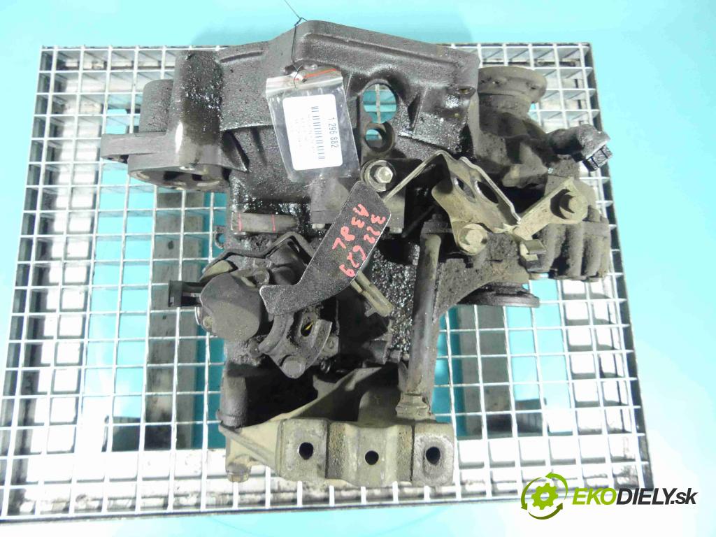 Audi A3 8L 1996-2003 1.8 20v 125 HP manual 92 kW 1781 cm3 3- prevodovka stupeň,rýchlosť manual EGS