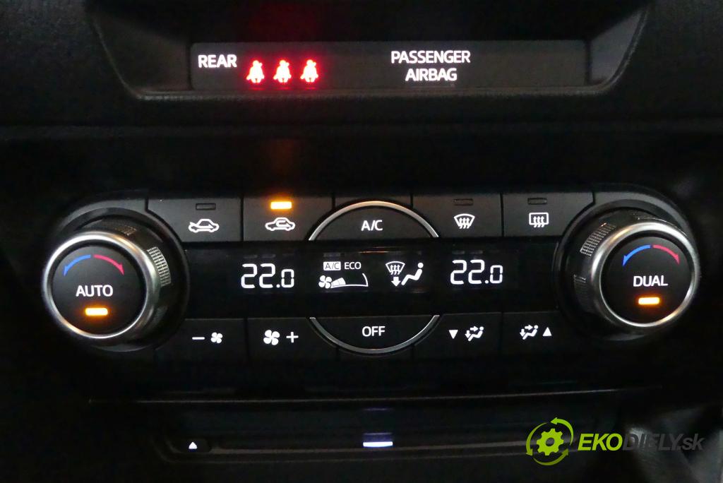 Mazda 3 III BM 2013-2018 2.0 16v 120 HP automatic 88 kW 1999 cm3 4- panel kúrenia VPGALH-18C612-BF