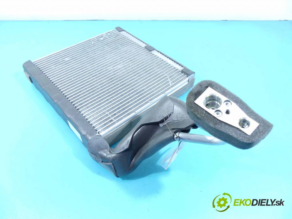 Mazda 3 III BM 2013-2018 2.0 16v 120 hp automatic 88 kW 1999 cm3 4- radiátor J2842 (Radiátory topení)