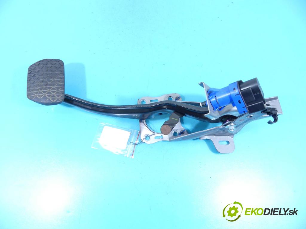 Mazda 3 III BM 2013-2018 2.0 16v 120 HP automatic 88 kW 1999 cm3 4- pedále  (Pedále)