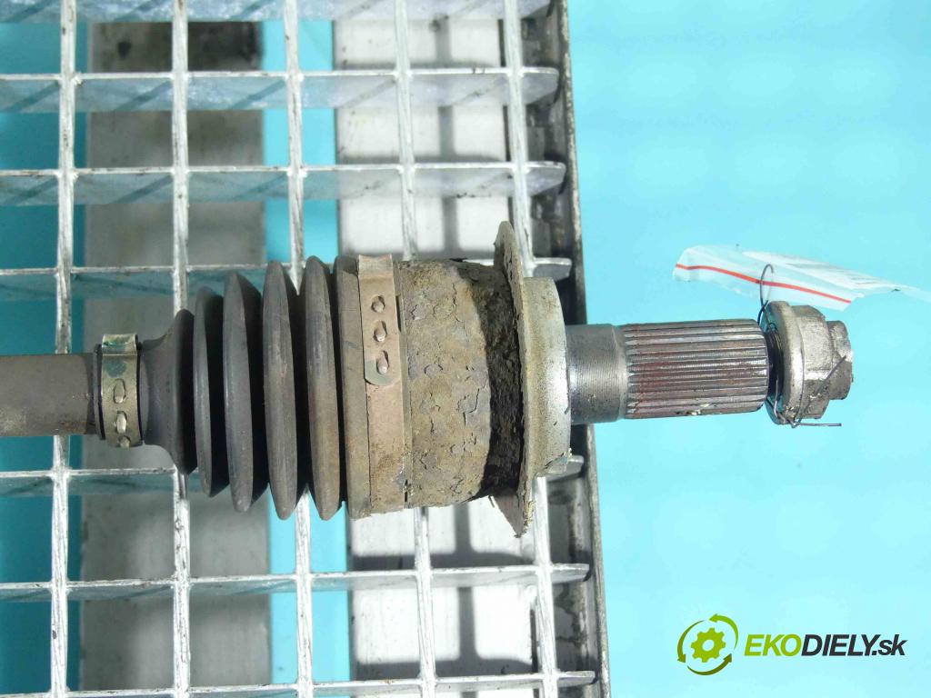 Suzuki SX4 I 2006-2014 1.6 16v 107 HP manual 79 kW 1586 cm3 5- poloos pravé  (Poloosy)