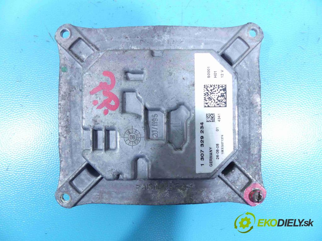 Lancia Delta III 2008-2014 1.9 jtd 190 HP manual 139,5 kW 1910 cm3 5- střídač: xenon 1307329234 (Riadiace jednotky xenónu)