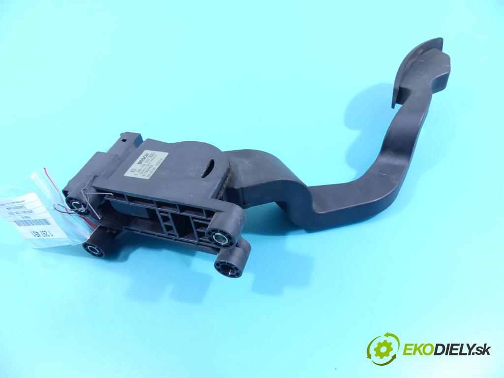 Lancia Delta III 2008-2014 1.9 jtd 190 HP manual 139,5 kW 1910 cm3 5- pedále 0280755052 (Pedále)