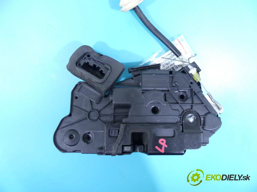 Vw Golf VI 2008-2013 1.6 tdi 105 hp manual 77 kW 1598 cm3 5- zámek přední levý 5K18370158