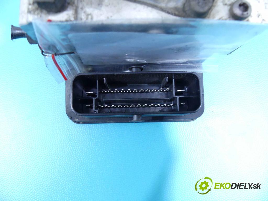 Skoda Rapid 2012-2019 1.2 TSI 105 HP manual 77 kW 1197 cm3 5- čerpadlo abs 6R0614517BE (Pumpy ABS)