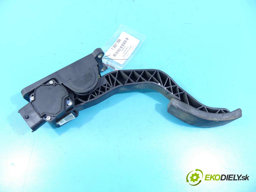 Hyundai Matrix 1.5 crdi 82 HP manual 60 kW 1493 cm3 5- pedále 0281002544 (Pedále)