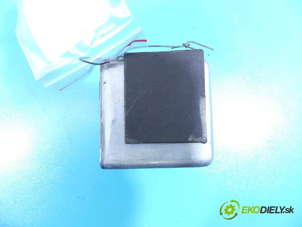 Saab 9-3 II 2002-2012 2.0 T 150 HP manual 110 kW 1998 cm3 4- Blokáda: řízení: 12801153 (Ostatné)