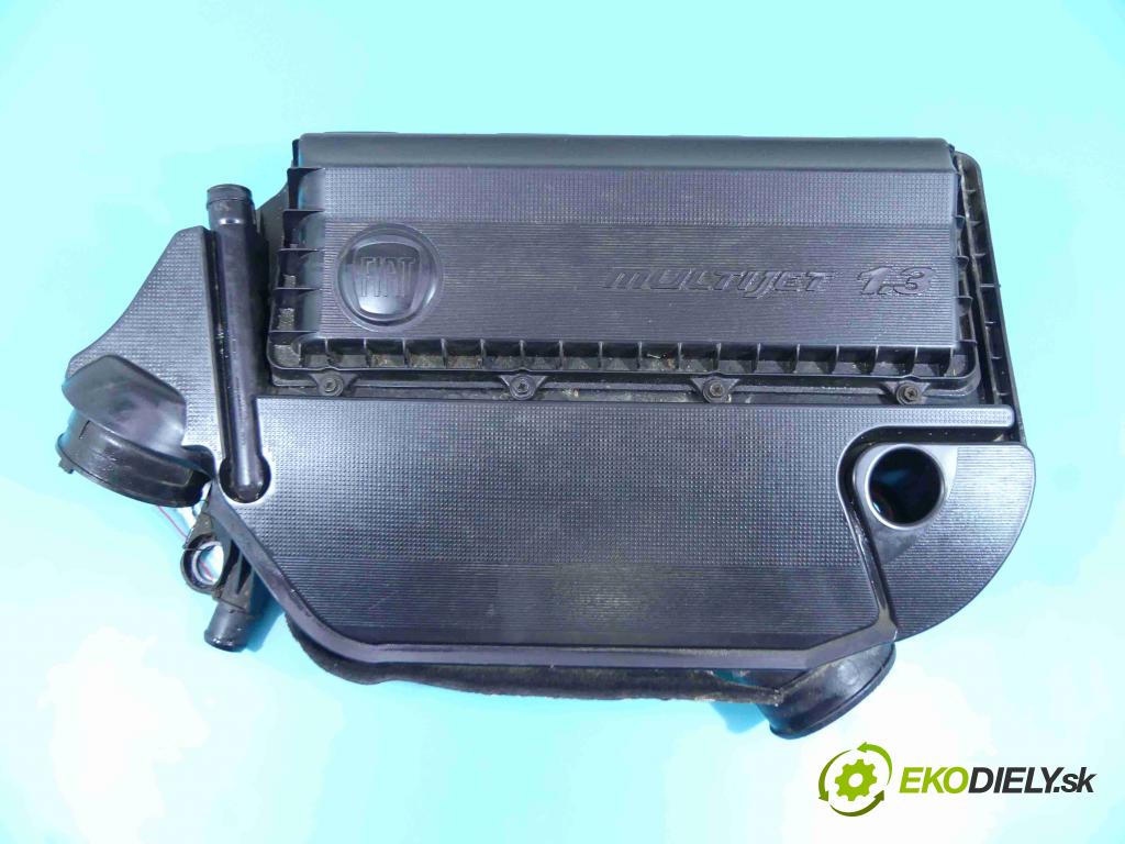 Fiat Panda III 2011- 1,3.0 jtd 75 hp manual 55 kW 1248 cm3 5- obal filtra vzduchu 51886332 (Kryty filtrů)