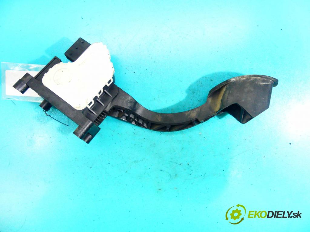 Fiat Panda III 2011- 1,3.0 jtd 75 HP manual 55 kW 1248 cm3 5- pedále 005185209000 (Pedále)