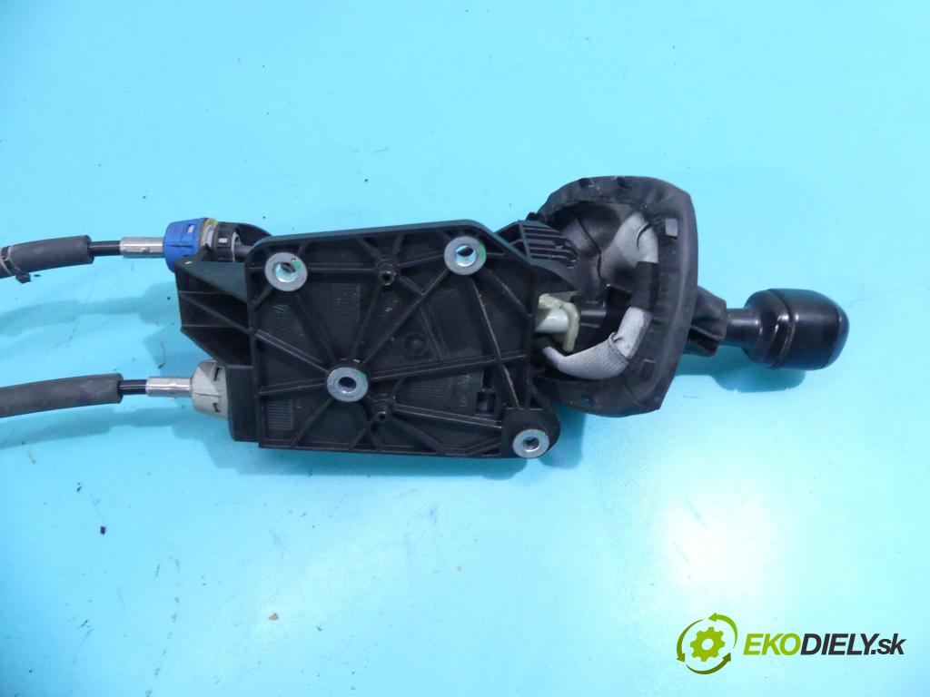 Fiat Panda III 2011- 1,3.0 jtd 75 HP manual 55 kW 1248 cm3 5- Páka: Změny: stupeň,rýchlosť (Rýchlostné páky / kulisy)