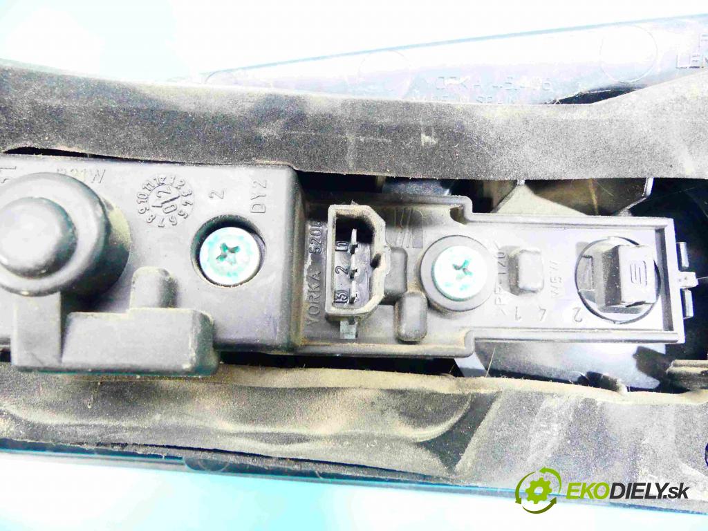 Seat Ibiza III 6L 2002-2008 1.4 tdi 75 HP manual 55 kW 1422 cm3 3- svetlo / reflektor zadné ľavé 6L6945093 (Ostatné)