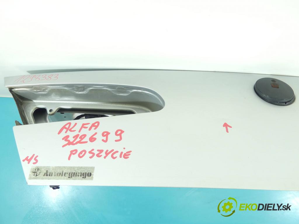 Alfa romeo 166 2.4 jtd 150 hp manual 110 kW 2387 cm3 4- zadní kufrové dveře  (Zadní kapoty)