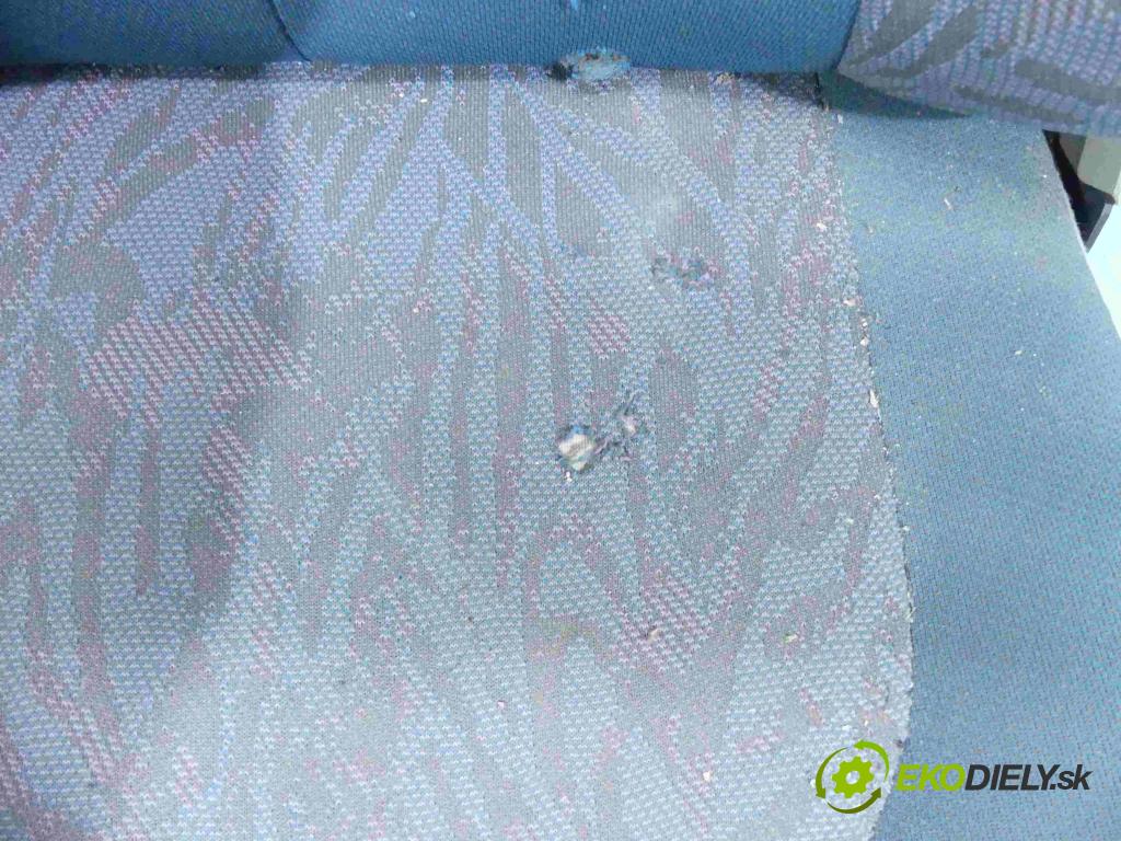 Land rover Freelander I 1998-2006 2.0 TD 98 HP manual 72 kW 1994 cm3 3- Sedačka pravý  (Sedačky, sedadlá)