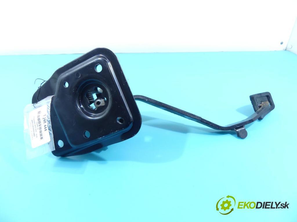 Mitsubishi ASX 2010-2016 1.8 DI-D 116 HP manual 85 kW 1798 cm3 5- pedále  (Pedále)