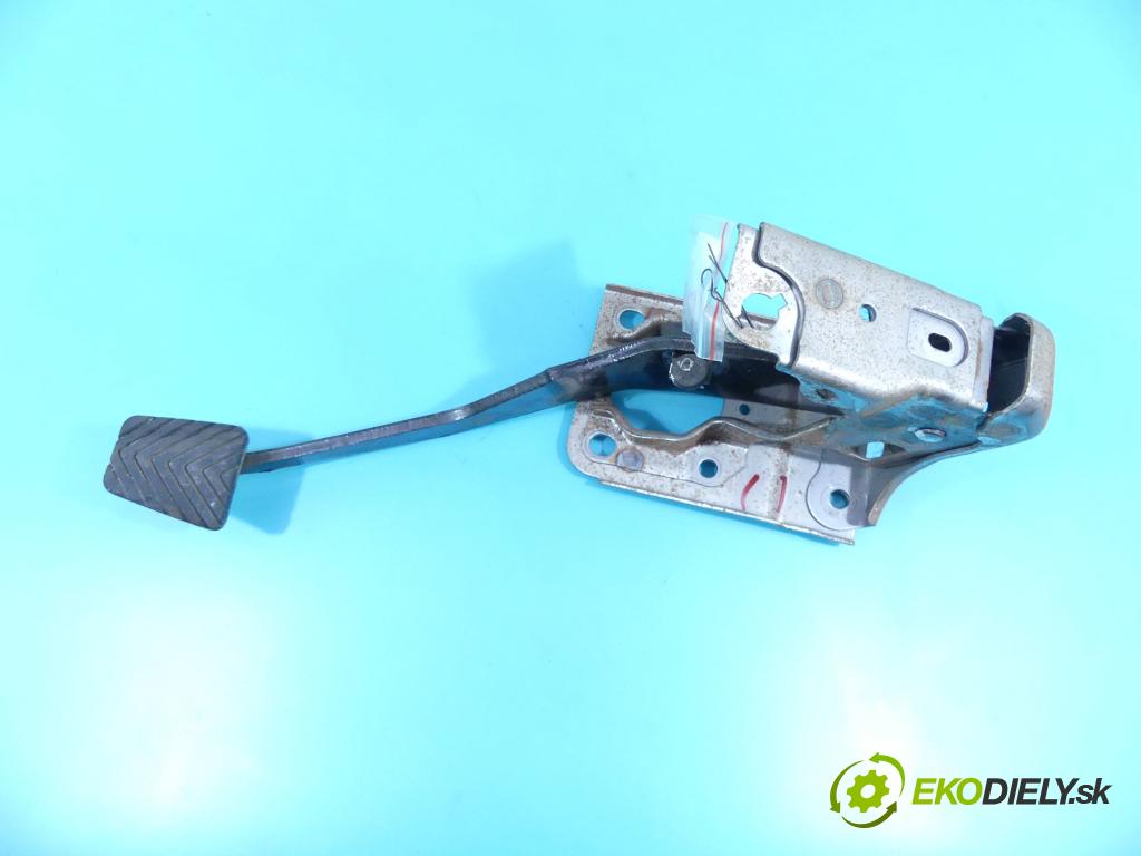 Mitsubishi ASX 2010-2016 1.8 DI-D 116 HP manual 85 kW 1798 cm3 5- pedále  (Pedále)