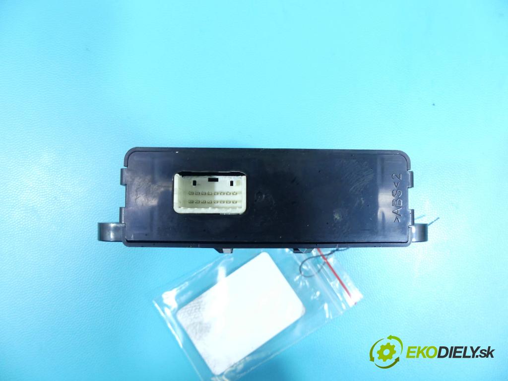 Mitsubishi ASX 2010-2016 1.8 DI-D 116 HP manual 85 kW 1798 cm3 5- modul riadiaca jednotka 8670A029 (Ostatné)