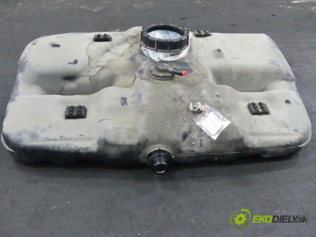 Honda Jazz III 2008-2014 1.2 16v 90 hp manual 66 kW 1198 cm3 5- Nádrž: paliva  (Nádrže)