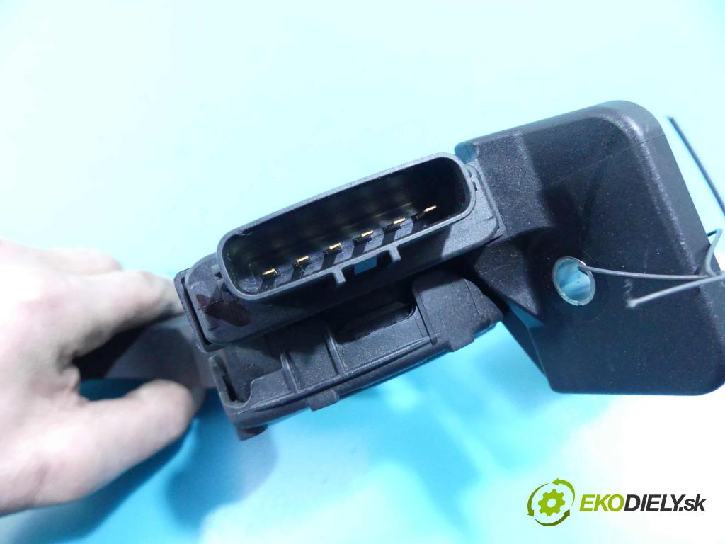 Mitsubishi Space Star II 2012-2020 1.0 71 HP manual 52 kW 999 cm3 5- pedále 6PV312028-03 (Pedále)