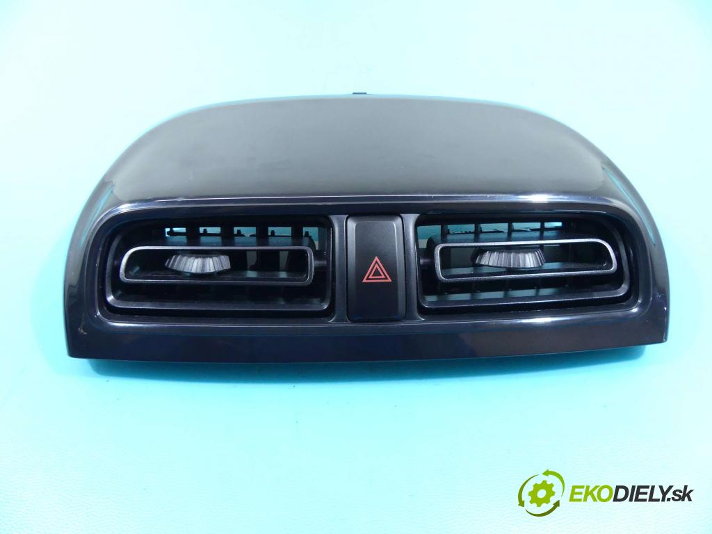 Mitsubishi Space Star II 2012-2020 1.0 71 HP manual 52 kW 999 cm3 5- Mřížka: kúrenia stredová 8002B217XA (Mriežky kúrenia (fukáre))